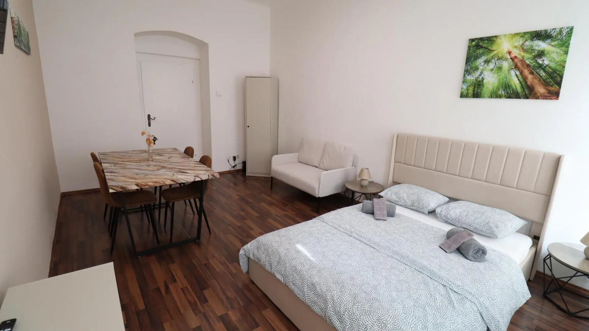 Cityplaza - Apartments 1020 维也纳